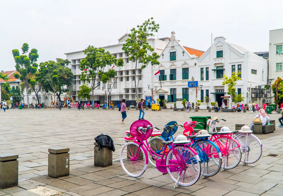 Du lịch Jarkatar thủ đô Indonesia và Kỳ quan Phật Giáo lớn nhất Thế Giới Borobudur - Hình ảnh 2